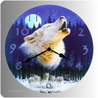 Wanduhr Heulender Wolf